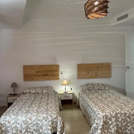 Meninas Playa Con Ascensor Y Wifi Apartment